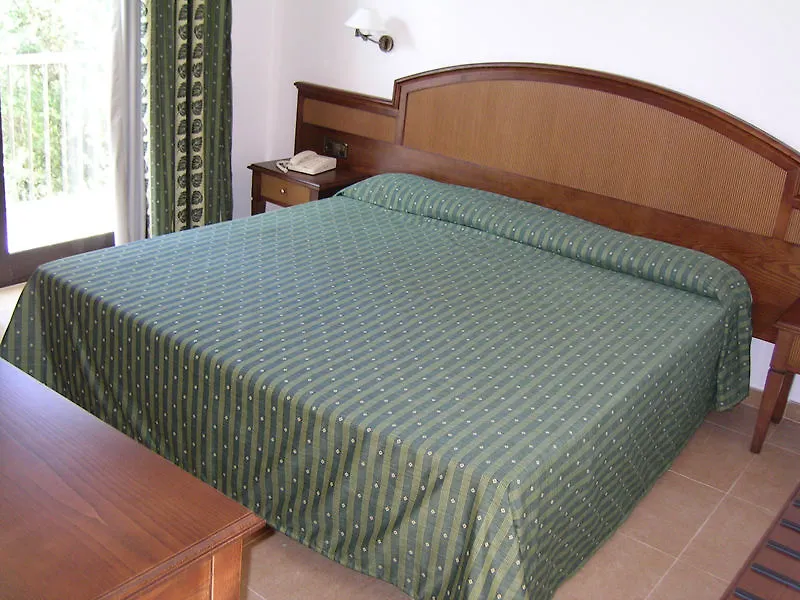 Hotel Playa Mondrago Portopetro